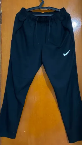 Calça Nike Drifit Preta usada
