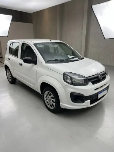 Fiat Uno Attractive 1.0 EVO Fire Flex 8V 5P 2021