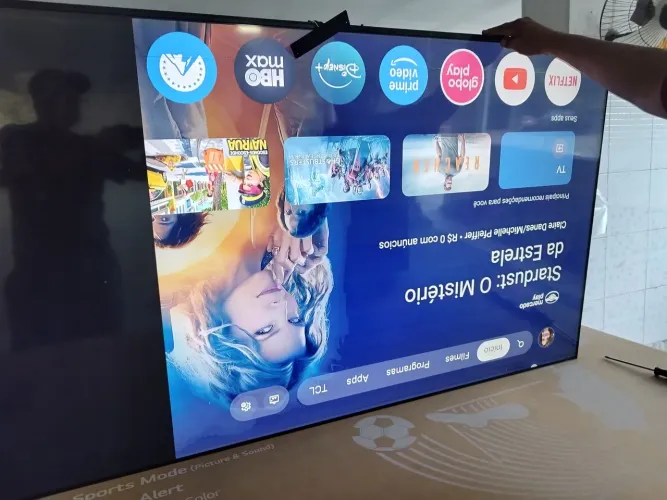 Televisão 75 polegadas. Leia a descriação