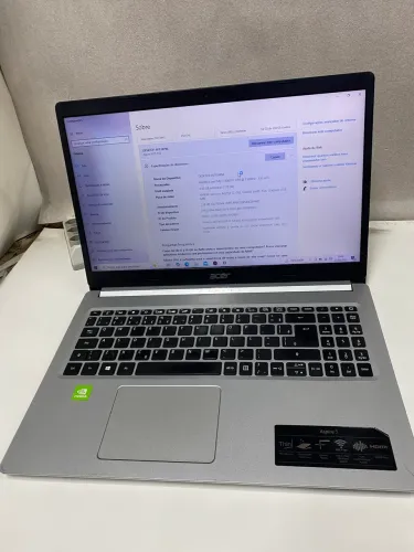 Notebook Acer, Core i7, 10 geração, 16gb de memória ram, SSD NVME de 256gb, bateria boa