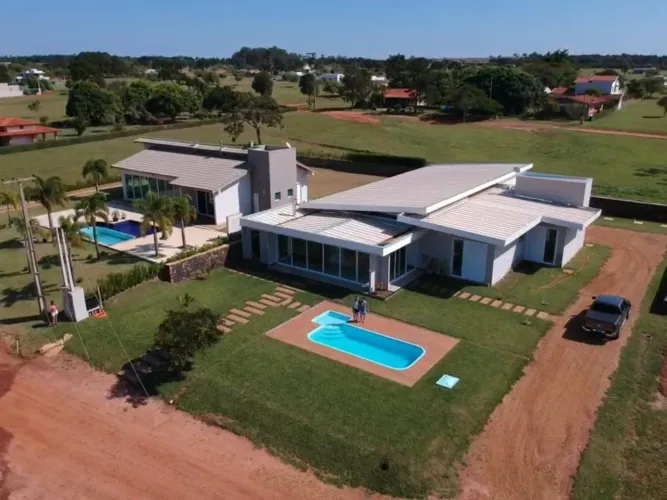 Casa em Condomínio para Venda em Arandu, Riviera de Santa Cristina I, 3 dormitórios, 3 suí