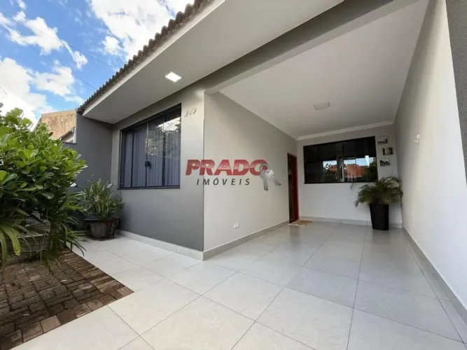 Casa à venda em Maringá, Jardim dos Pássaros, com 1 suíte, com 115.77 m²