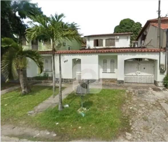 Casa Duplex com 394m² | 5 Quartos | Piscina | Churrasqueira à venda na Taquara