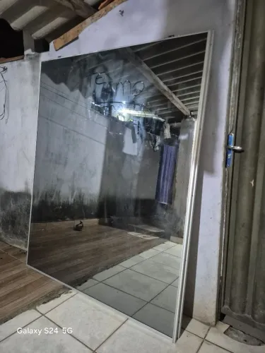 Vendo espelho grande