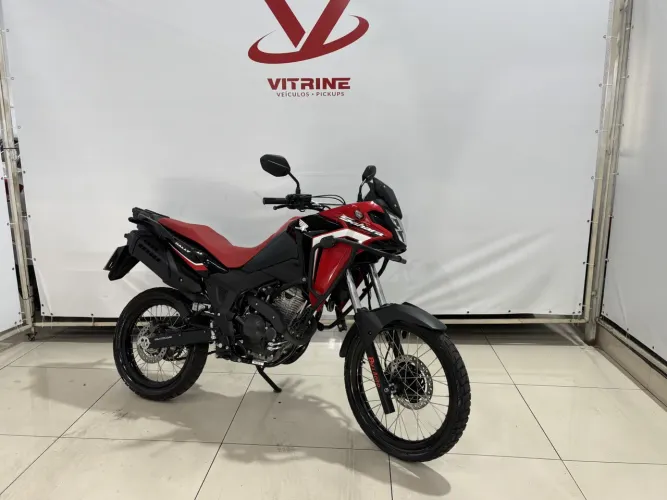 Honda Sahara 300 rally 2024