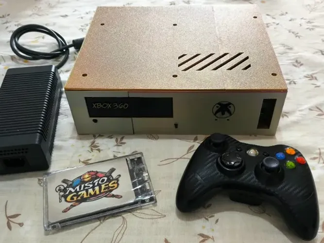 Xbox 360 - 1TB (Lotado de Jogos) Desbloqueado