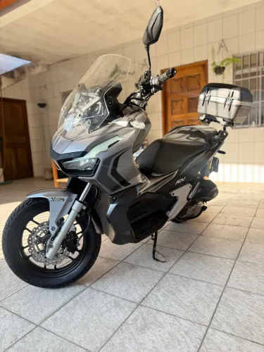 Honda ADV