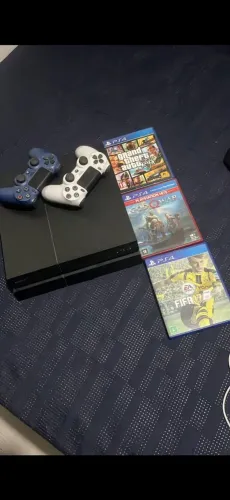 Ps4 fat com 2 controles e jogos
