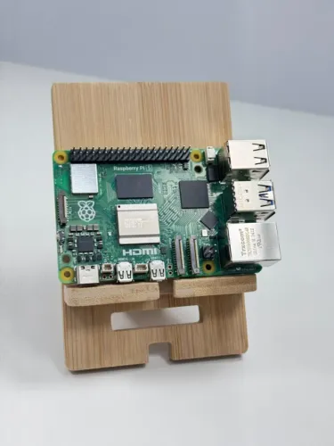 Raspberry PI 5 8GB RAM, WiFi, Bluetooth 5.0, 4-USB, GB-LAN, Broadcom BCM2712, Com Fonte