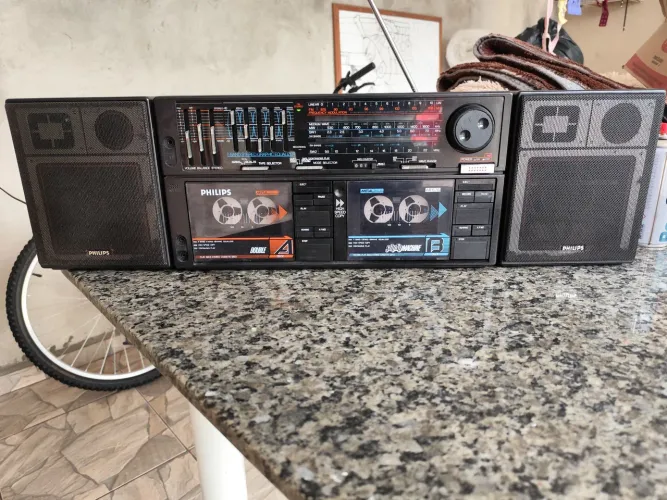 Rádio Philips soundmachine AR 676