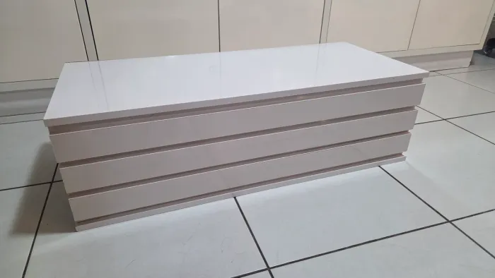 Baú / mesa de centro