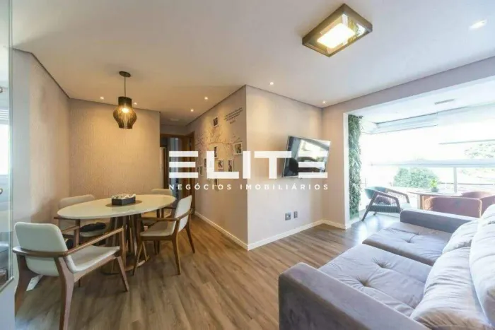 Apartamento a venda de 2 dormitórios, 2 vagas na Vila Gilda em Santo André