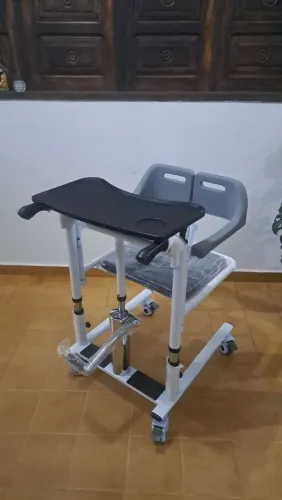 Cadeira de Tranferencia e Banho