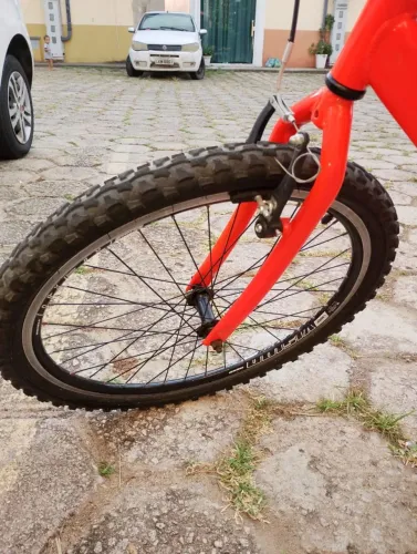 Bicleta aro 23