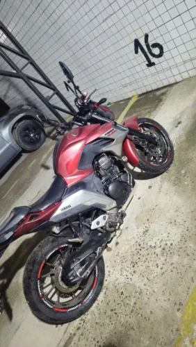 ? Yamaha Fazer 250 ABS - Conservada e Pronta pra Rodar ?