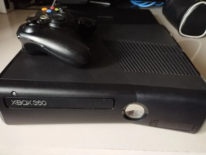 Xbox 360 slim