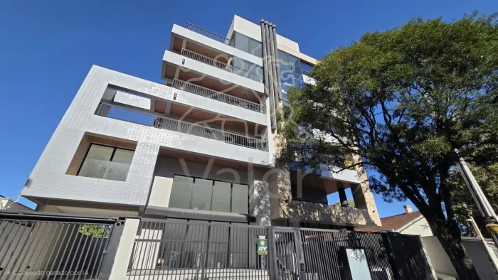 Studio Novo com 1 Suíte e Sacada no Bom Retiro Curitiba