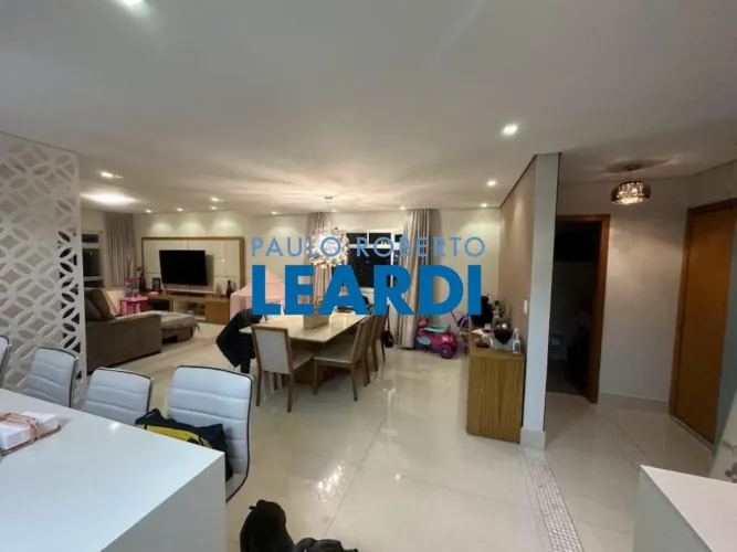 APARTAMENTO - ACLIMAÇÃO - SP