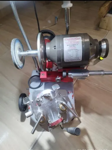 Máquina de afiar alicates Dalmolar 
