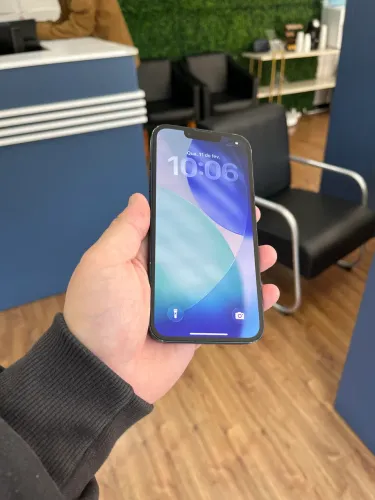 iPhone 13 - 128GB Midnight 