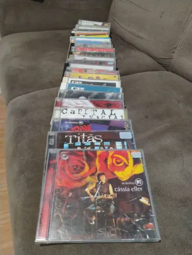 Lote Coleção 28 CDs Rock Nacional Clássicos ( Legião, Íra , Cássia Eller, Titãs)
