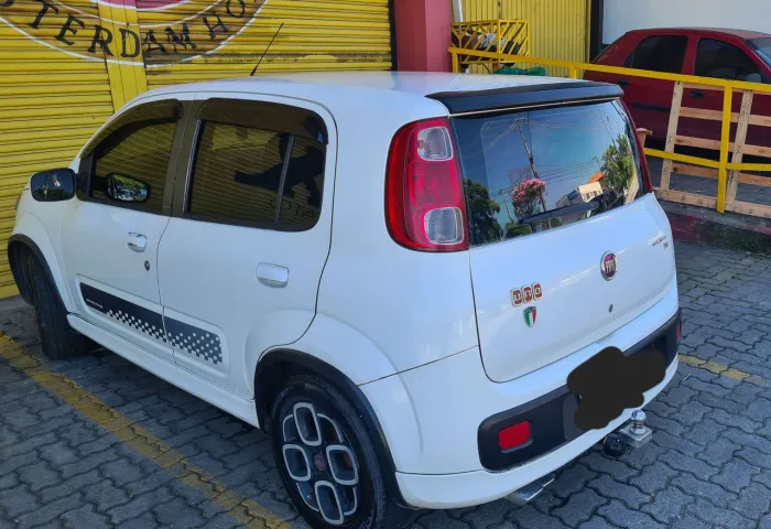 Fiat Uno Sporting 1.4 EVO Fire Flex 8V 4P 2014