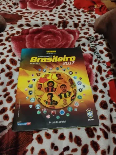 Álbum de figurinhas campeonato brasileiro 2017 série A e B