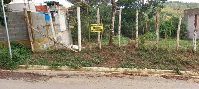 Terreno maravilhoso c/1.000m² sendo 10m de frente, entrada de R$88 mil + 100 X R$1.800,0