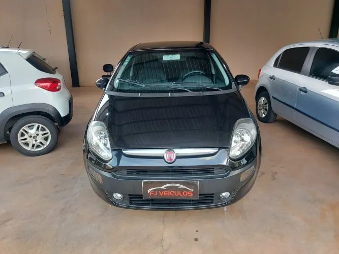 Fiat Punto Attractive 1.4 Fire Flex 8V 5P 2013