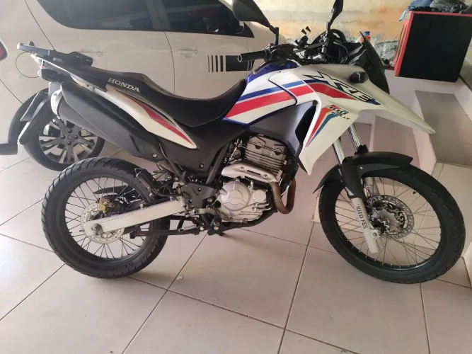 XRE 300