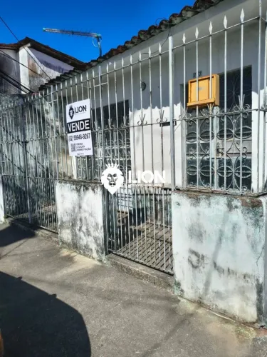 CASA À VENDA NO FEITOSA  PRÓXIMO AO TERMINAL RODOVIÁRIO