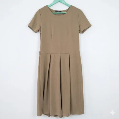 Vestido godê em malha estruturada