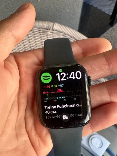 Apple Watch S8