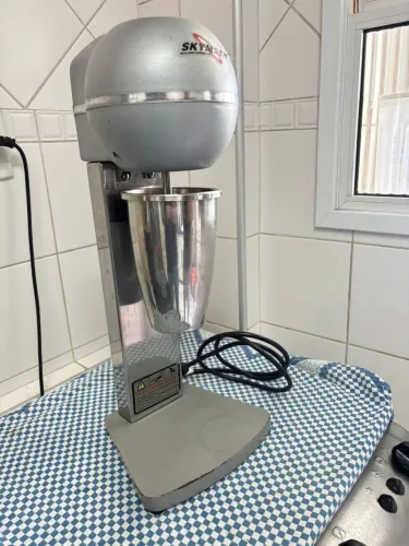Misturador de Milk Shake Skymsen - Profissional - Perfeito Estado