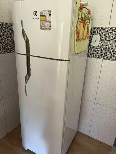 Vendo casco de geladeira