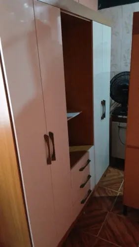 Guarda roupa