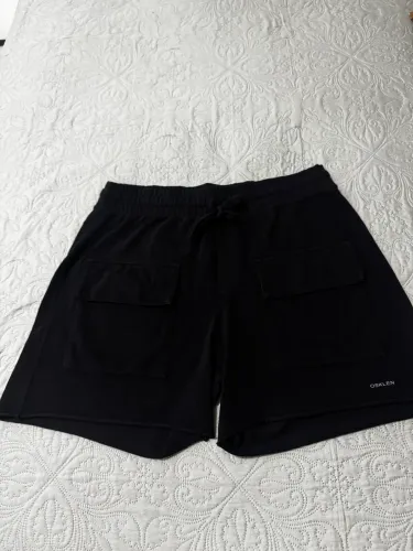 Vendo Bermuda de Moleton Osklen Original
