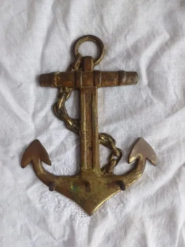 Porta chaves em formato de Âncora em bronze 