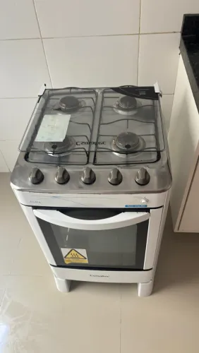 FOGÃO em perfeito estado em Ilhéus-Ba