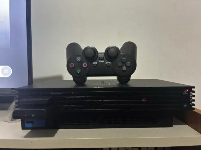 PS2 FAT COMPLETO + HD DE 500GB CHEIO DE JOGOS
