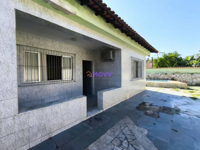Casa com 3 quartos à venda, 350 m² por R$ 270.000 - Maria Paula - São Gonçalo/RJ