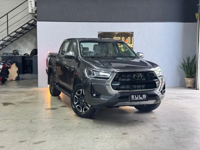Toyota Hilux CD SRX 4X4 2.8 TDI 16V Diesel Aut. 2021