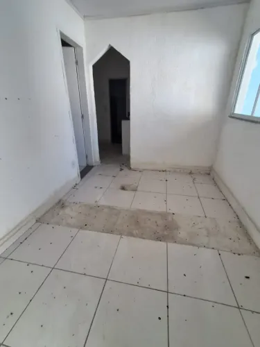 Imóvel para venda tem 41 metros quadrados com 2 quartos em Sete Pontes - São Gonçalo - RJ
