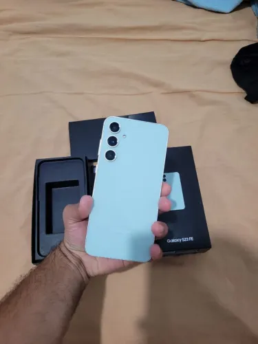 S23 FE 5g 256 gb 8gb de ram