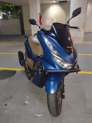 PCX sem detalhes!!!