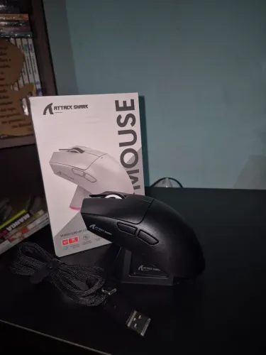 Mouse Attack shark x11 preto novo sem uso
