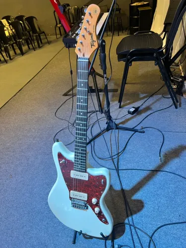 Guitarra Tagima TW61
