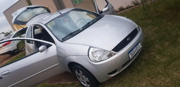 Ford KA GL 1.0i Zetec Rocam 2003