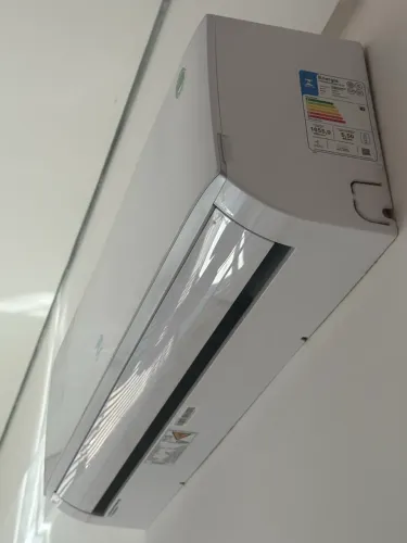 Vende- se central de ar ECO Inverter 24.000 BTUs