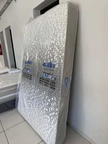 Colchão de espuma d28 viúva 